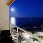 Estudio En Primera Linea De Playa شقة *