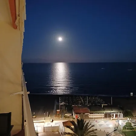 Apartamento Estudio En Primera Línea De Playa Torremolinos