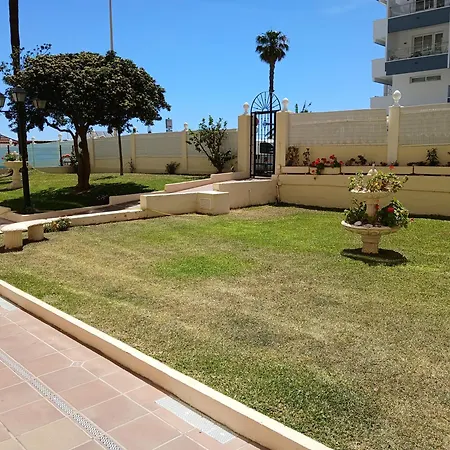 Estudio En Primera Linea De Playa