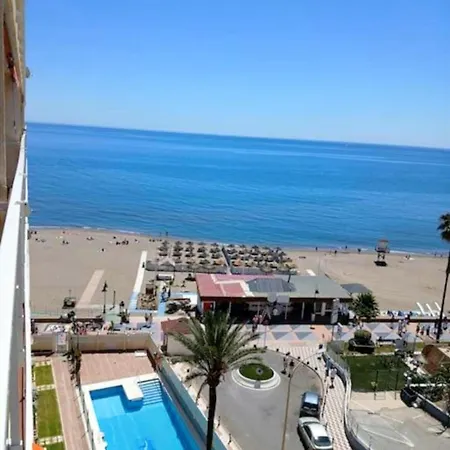Estudio En Primera Linea De Playa * Торремолінос